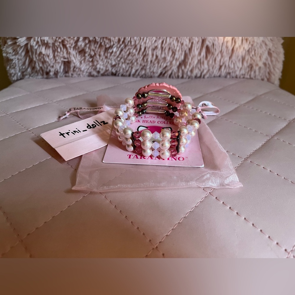 TARINA TARANTINO for HELLO KITTY LOLITA CAMEO BRACELET 🍓NWT💕 VERY RARE - Picture 5 of 9